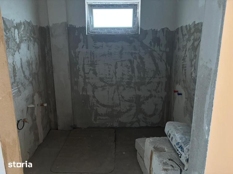 Apartament cu 3 camere în Dâmbul Rotund