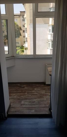 Garsonieră decomandată în Nord