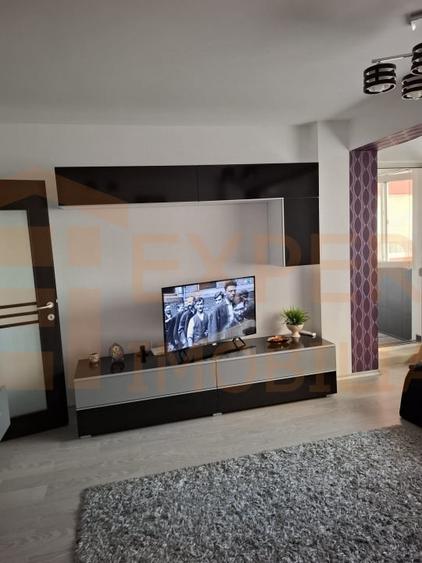 Apartament cu 2 camere decomandat, mobilat în Energia