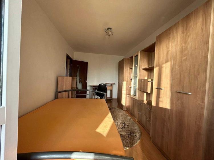 Apartament cu 2 camere decomandat în Semicentral