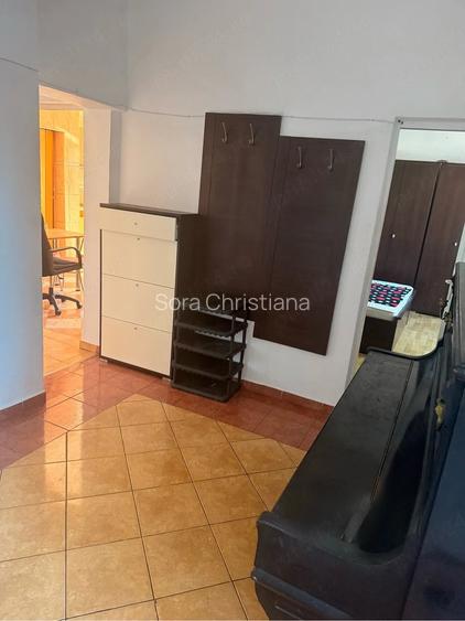 PROPRIETAR Inchiriez Vila P+2E + Terasa (IDEAL Birouri Firma)