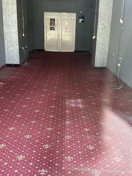 Spațiu comercial, de 120 mp, în Central