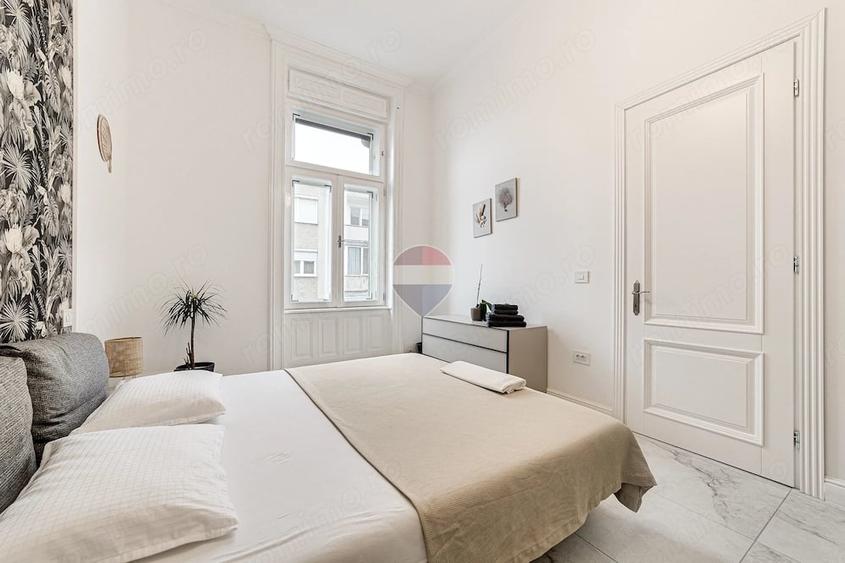 Apartament cu 3 camere semidecomandat în Ultracentral
