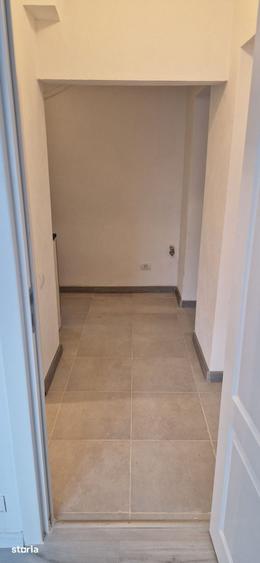 Apartament cu 2 camere în Calea București