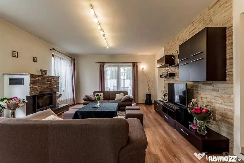 Casă cu 5 camere cu Teren 600 Mp în Aradul Nou