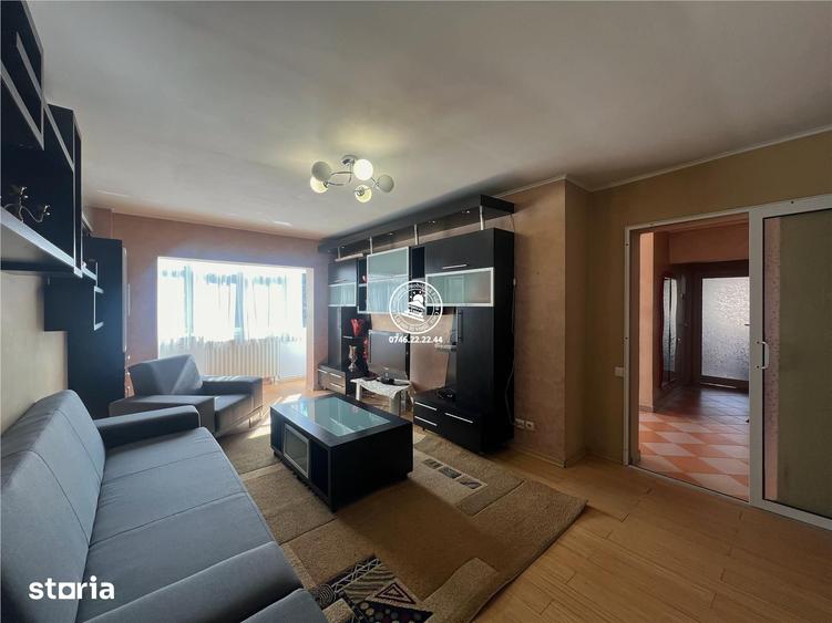 Apartament cu 3 camere decomandat în Frumoasa