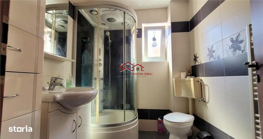 Apartament cu 2 camere decomandat, mobilat în Ștrand