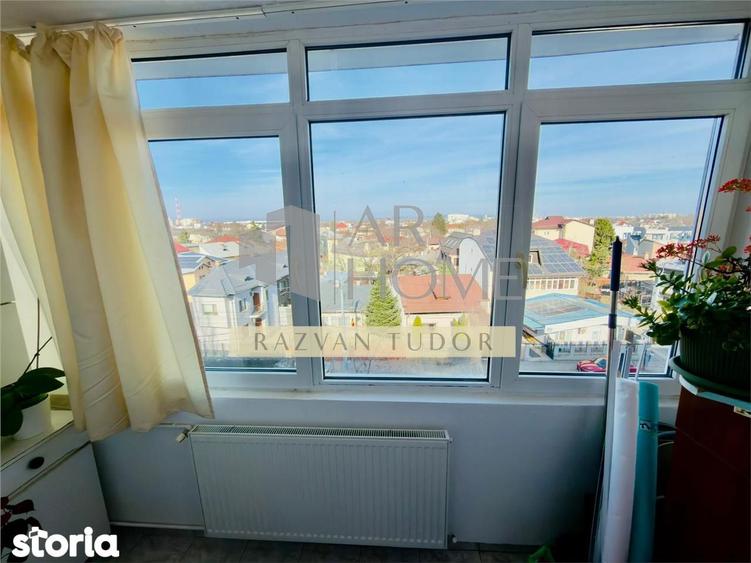 Apartament cu 3 camere decomandat, mobilat în Democrației