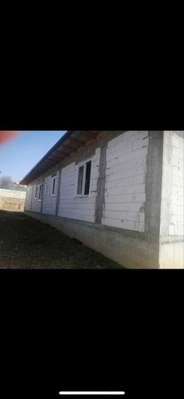 Casă cu 4 camere în Smârdan