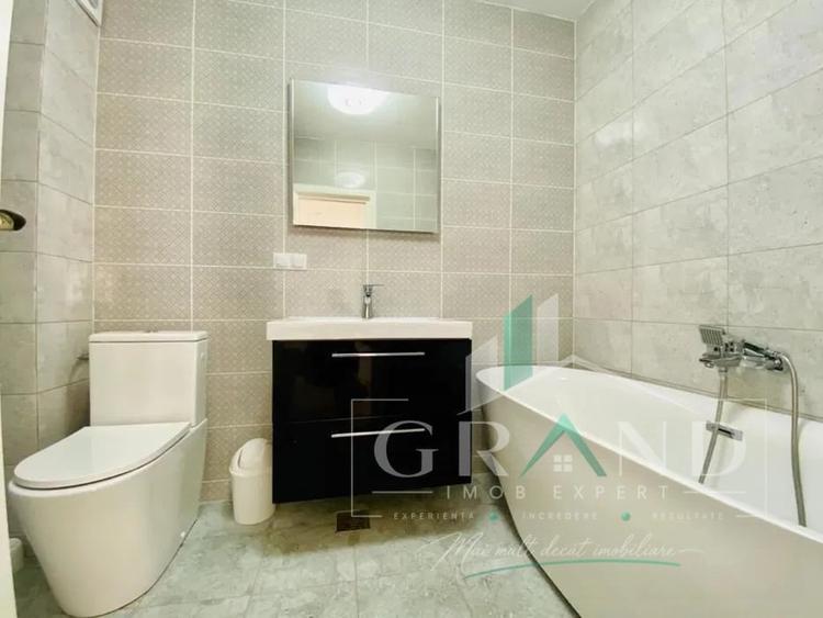Apartament cu 3 camere semidecomandat, mobilat în Iris