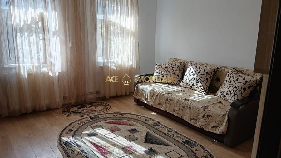 Apartament cu 2 camere decomandat, mobilat în Regie