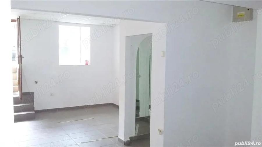 Spațiu comercial, de 45 mp, în Semicentral