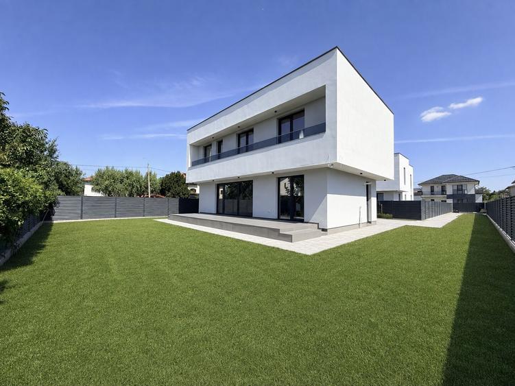 Casă individuală cu 4 camere cu Teren 470 Mp în Tunari