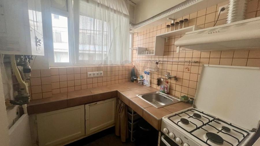 Apartament cu 2 camere decomandat în Cișmigiu