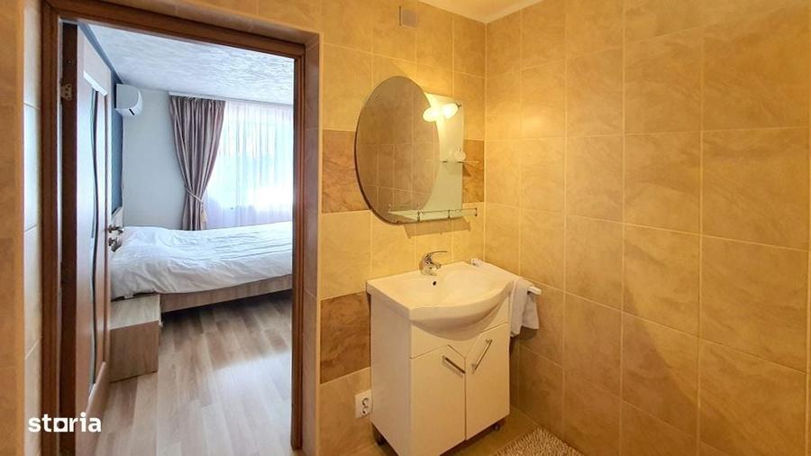 Casă cu 4 camere în Negoiești