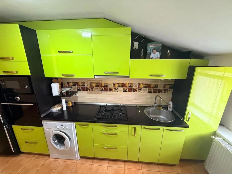 Apartament cu 3 camere decomandat în Șagului