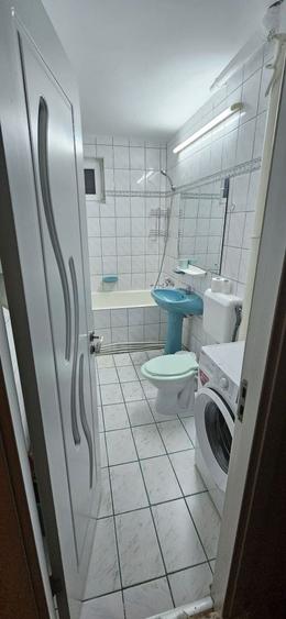 Apartament cu 2 camere semidecomandat în Dara
