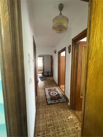 Apartament cu 3 camere decomandat în City Park Mall