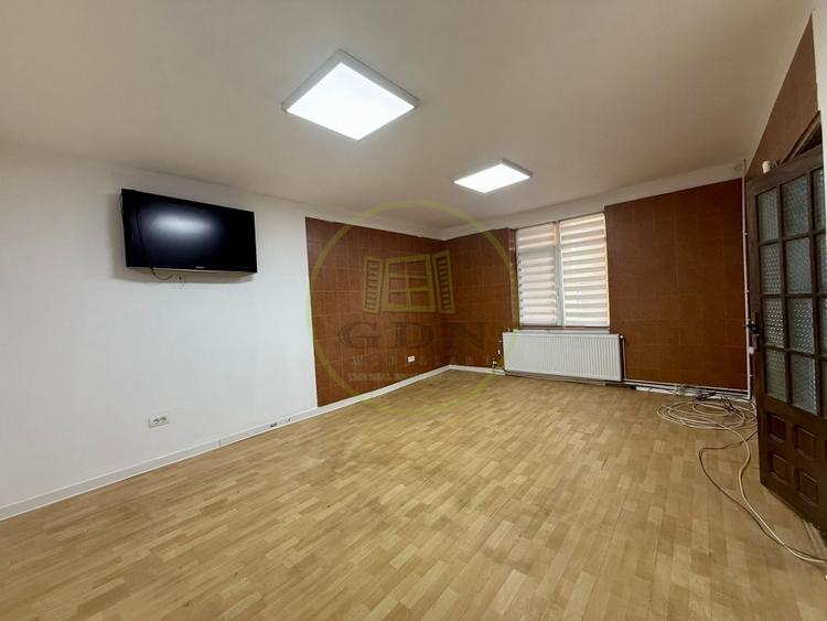 Apartament cu 3 camere decomandat în Gării