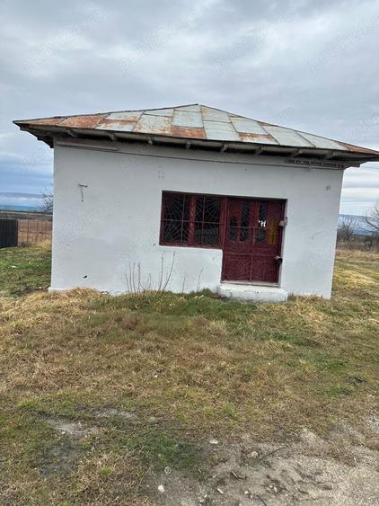 Spațiu comercial, de 200 mp, în Dobrogostea