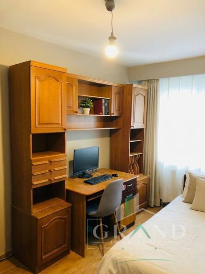 Apartament cu 4 camere decomandat, mobilat în Mănăștur