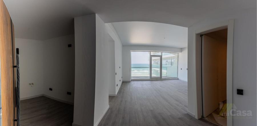 Apartament cu 3 camere decomandat în Nord