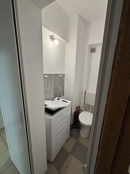 Apartament cu 3 camere decomandat în Tătărași