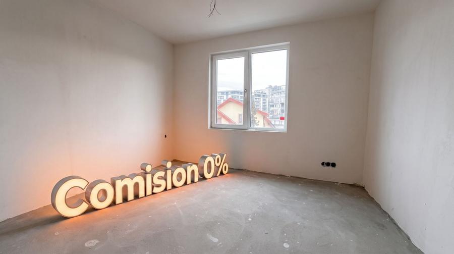 Apartament cu 3 camere semidecomandat în Bună Ziua
