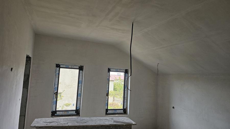 Casă cu 3 camere în Central