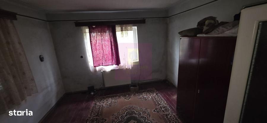 Casă cu 2 camere în Central