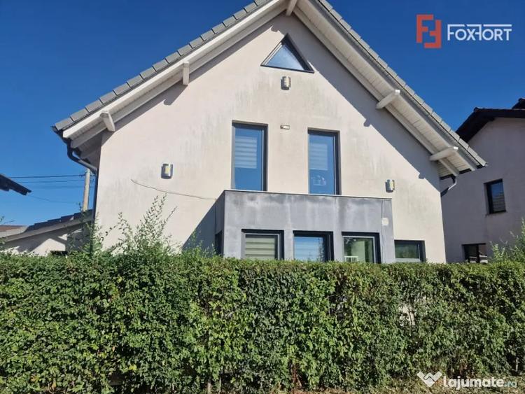 Casă cu 4 camere cu Teren 707 Mp în Moșnița Veche
