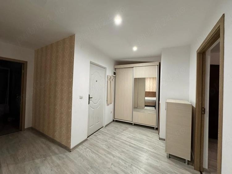 Apartament cu 2 camere decomandat în Astoria