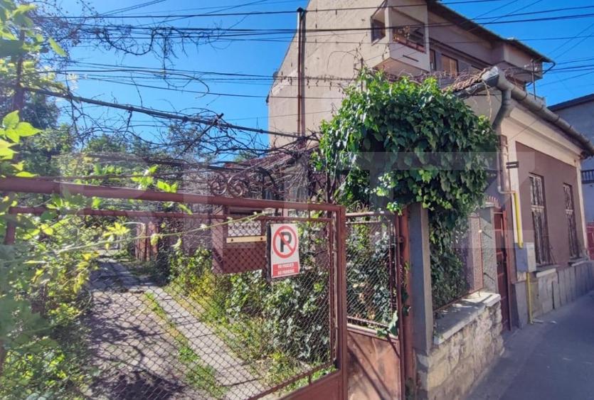 Casă individuală cu 2 camere cu Teren 223 Mp în Semicentral