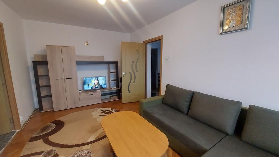 Apartament cu 2 camere semidecomandat în Dristor