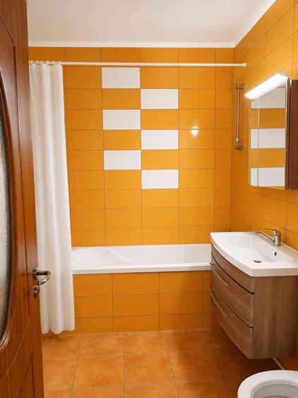 Apartament cu 2 camere decomandat în Florești