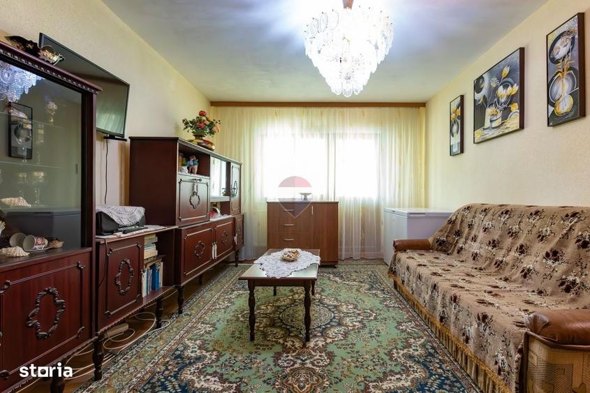 Apartament cu 2 camere decomandat în Zimbru