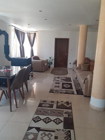 Casă cu 4 camere cu Teren 1478 Mp în Pucioasa