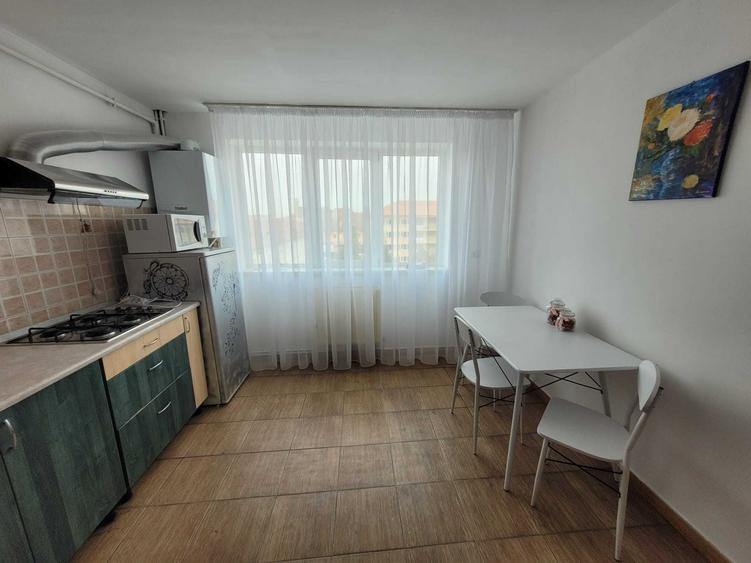 Apartament cu 2 camere semidecomandat în Terezian