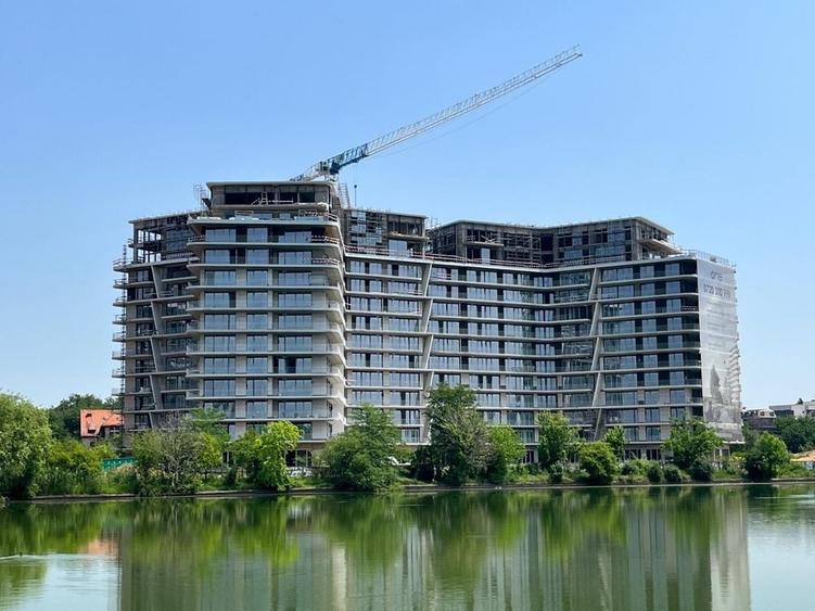 Apartament cu 3 camere în Colentina