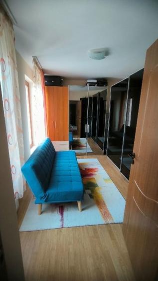 Casă individuală cu 5 camere cu Teren 500 Mp în Dâmbul Rotund