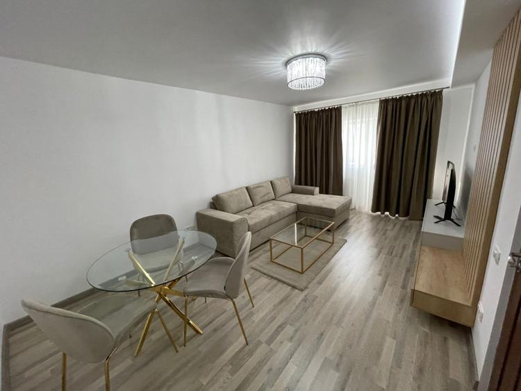 Apartament cu 2 camere decomandat, mobilat în Tomis II
