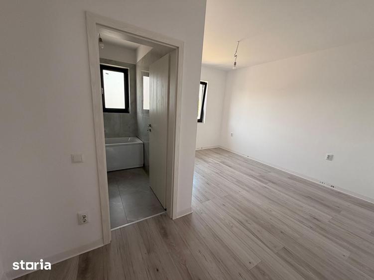 Casă cu 4 camere cu Teren 353 Mp în Berceni