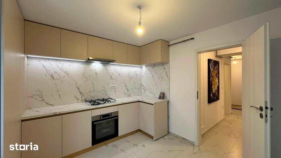 Apartament cu 3 camere decomandat în Bucium
