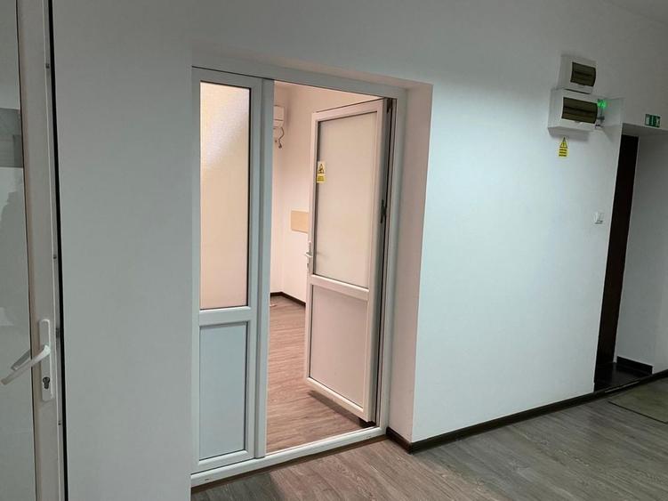 Casă cu 4 camere în Trivale