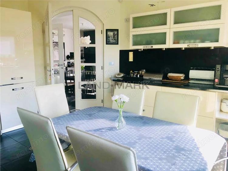 Casă cu Teren 770 Mp în Lugojului