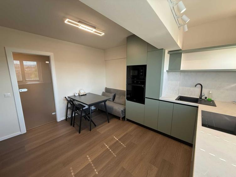 Apartament cu 2 camere decomandat în Zorilor