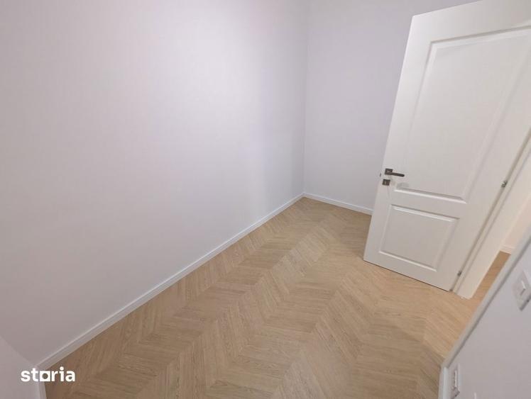 Apartament cu 3 camere în Băneasa