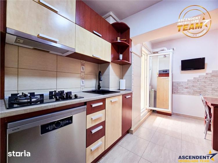 Apartament cu 4 camere, mobilat în Central