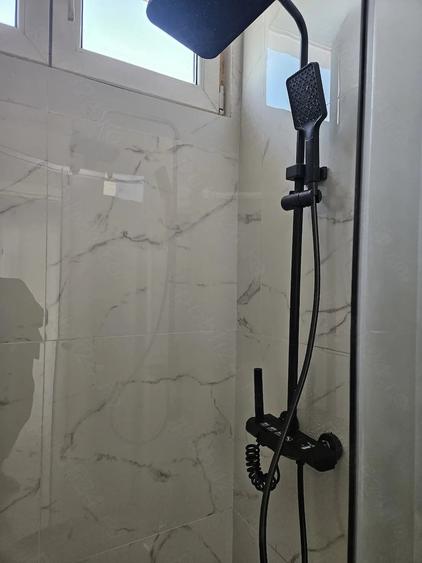 Apartament cu 3 camere semidecomandat în Progresul