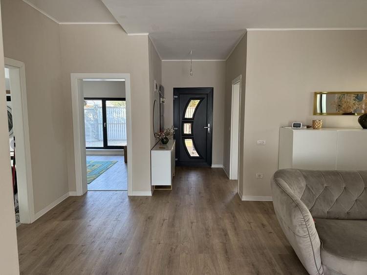 Casă cu 4 camere în Gai